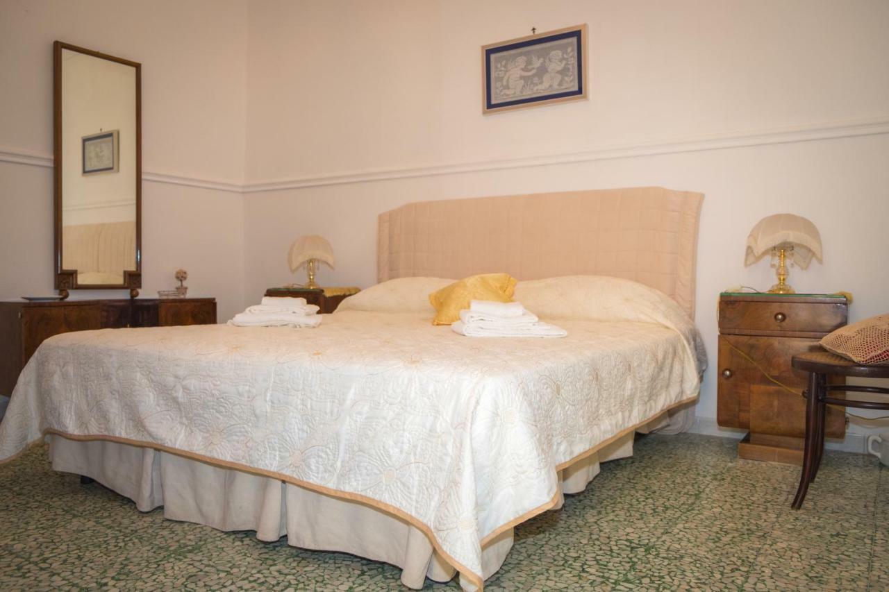 Giulia E Pietro - Marettimo Apartments Extérieur photo