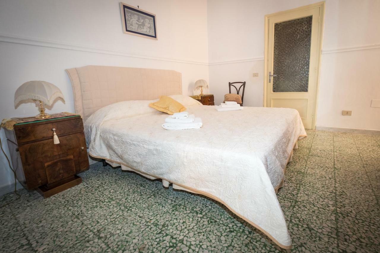 Giulia E Pietro - Marettimo Apartments Extérieur photo
