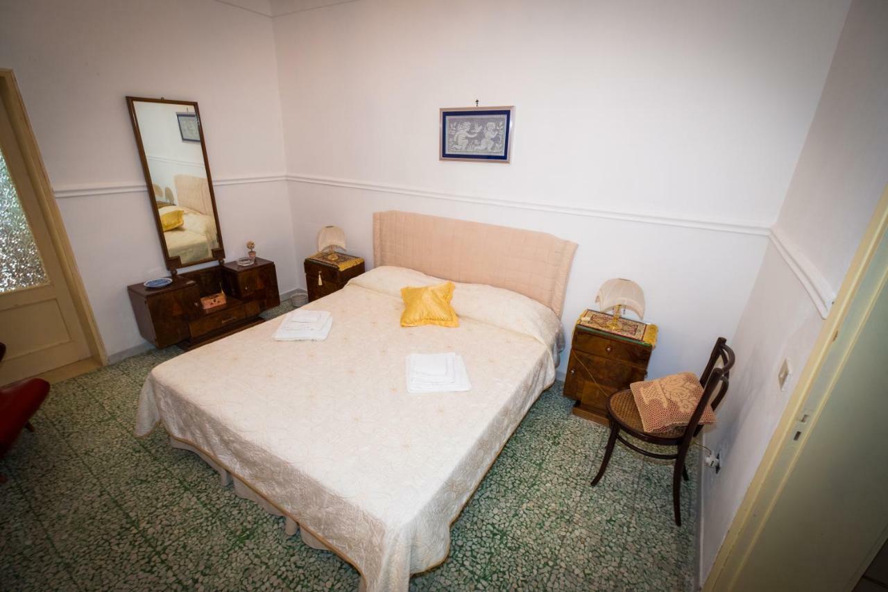 Giulia E Pietro - Marettimo Apartments Extérieur photo