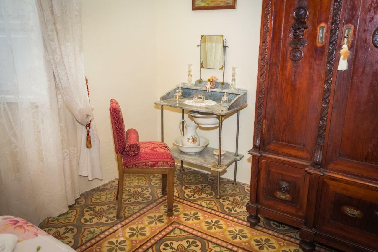 Giulia E Pietro - Marettimo Apartments Extérieur photo