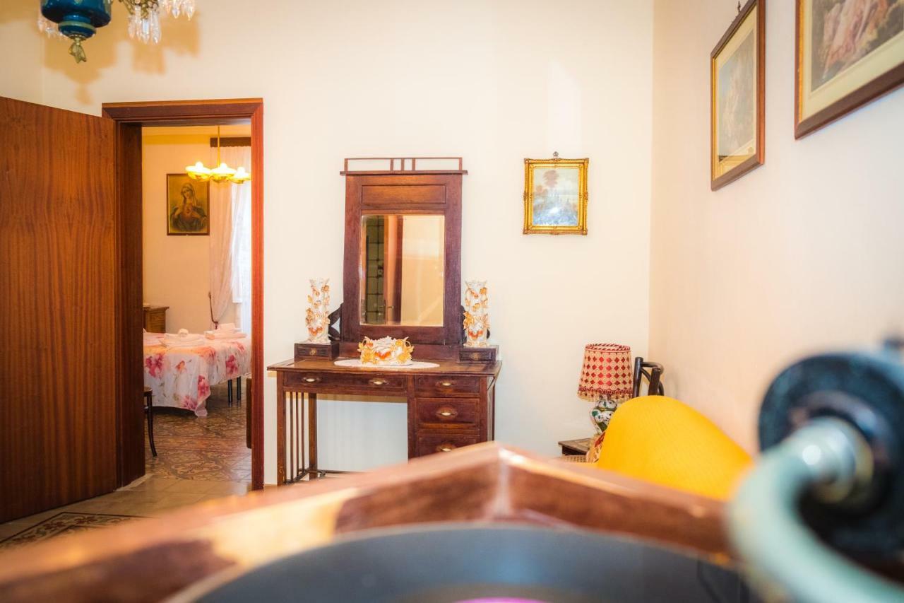 Giulia E Pietro - Marettimo Apartments Extérieur photo