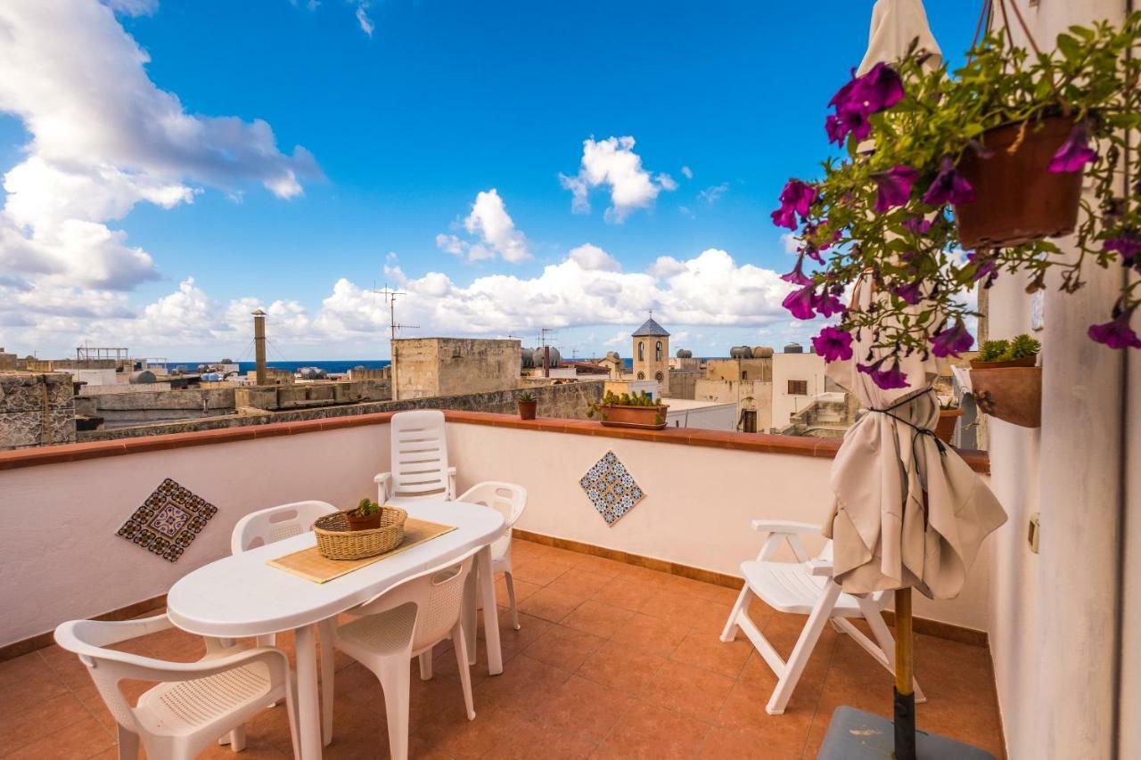 Giulia E Pietro - Marettimo Apartments Extérieur photo